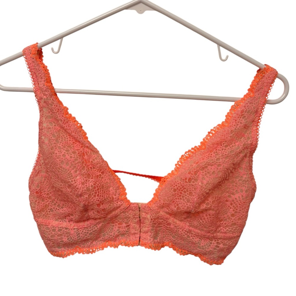 Victoria's Secret ICE ANGEL Pink Strappy Bralette Sz Medium Preowned - Picture 3 of 6